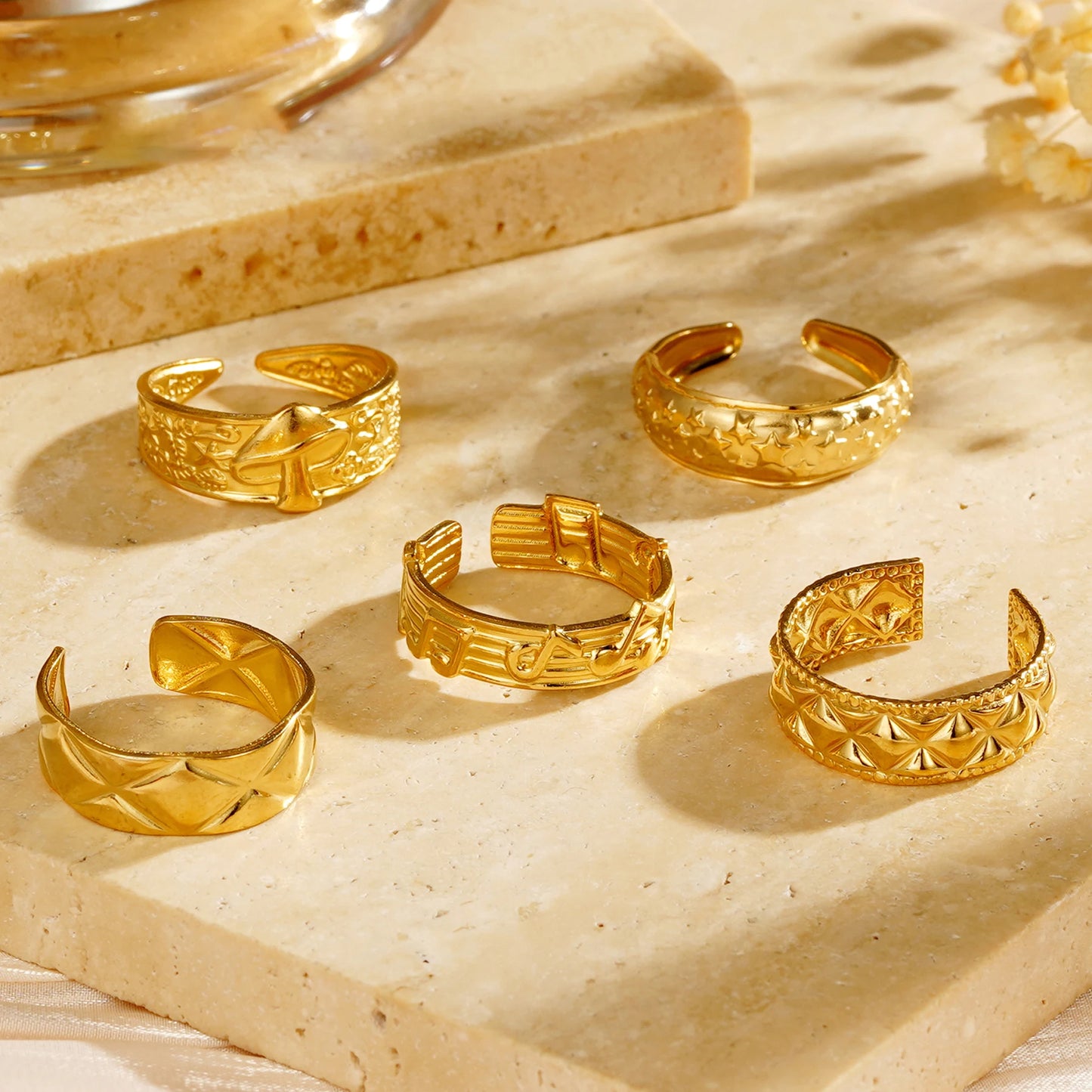 Fashion Vintage 18K Gold Plated Open Rings For Men Women Stainless Steel Temperament Couple Ring Anillo Birthday Jewelry Gifts