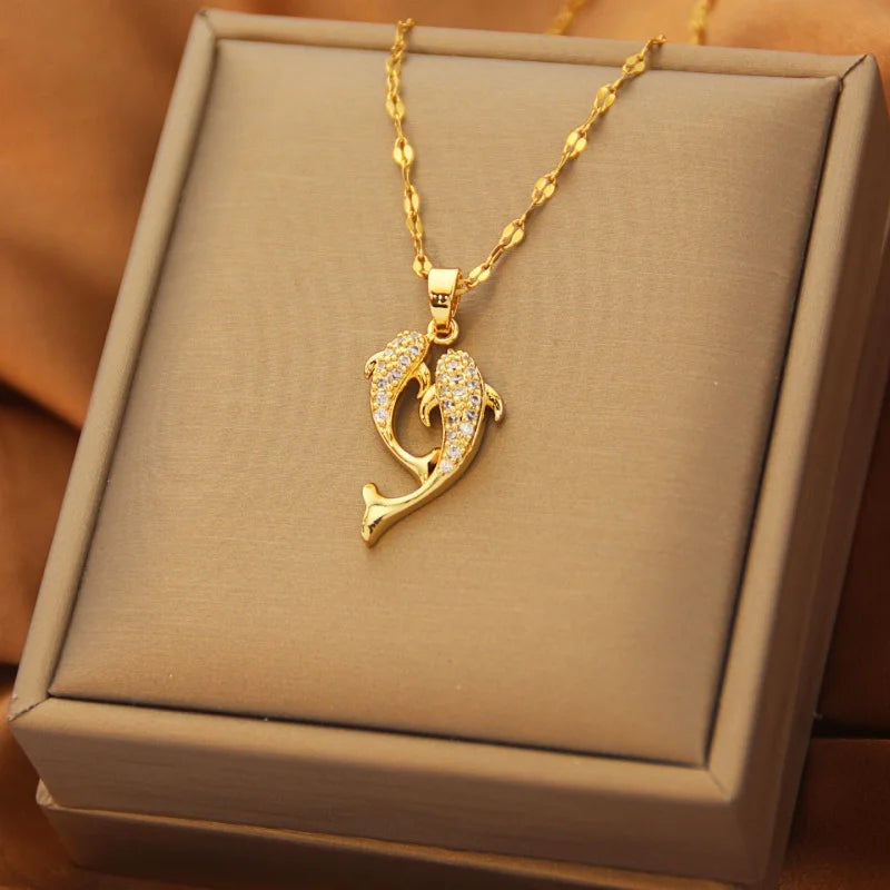 Exquisite titanium steel necklace with dolphin pendant, sparkling zircon, women's lock collar chain jewelry