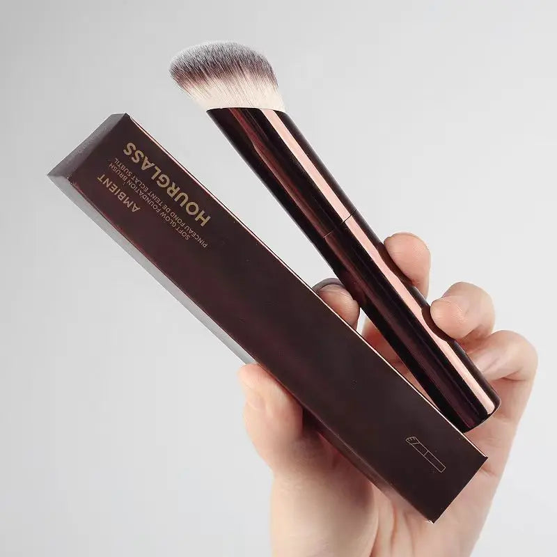 Hourglass Makeup Brushes Long Handle Oblique Foundation Make-up Brush