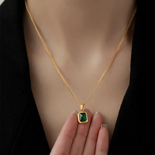 Fashion Retro Square Green Zircon Pendant Necklace For Women Charm Necklace Girls Wedding Engagement Jewelry Gift