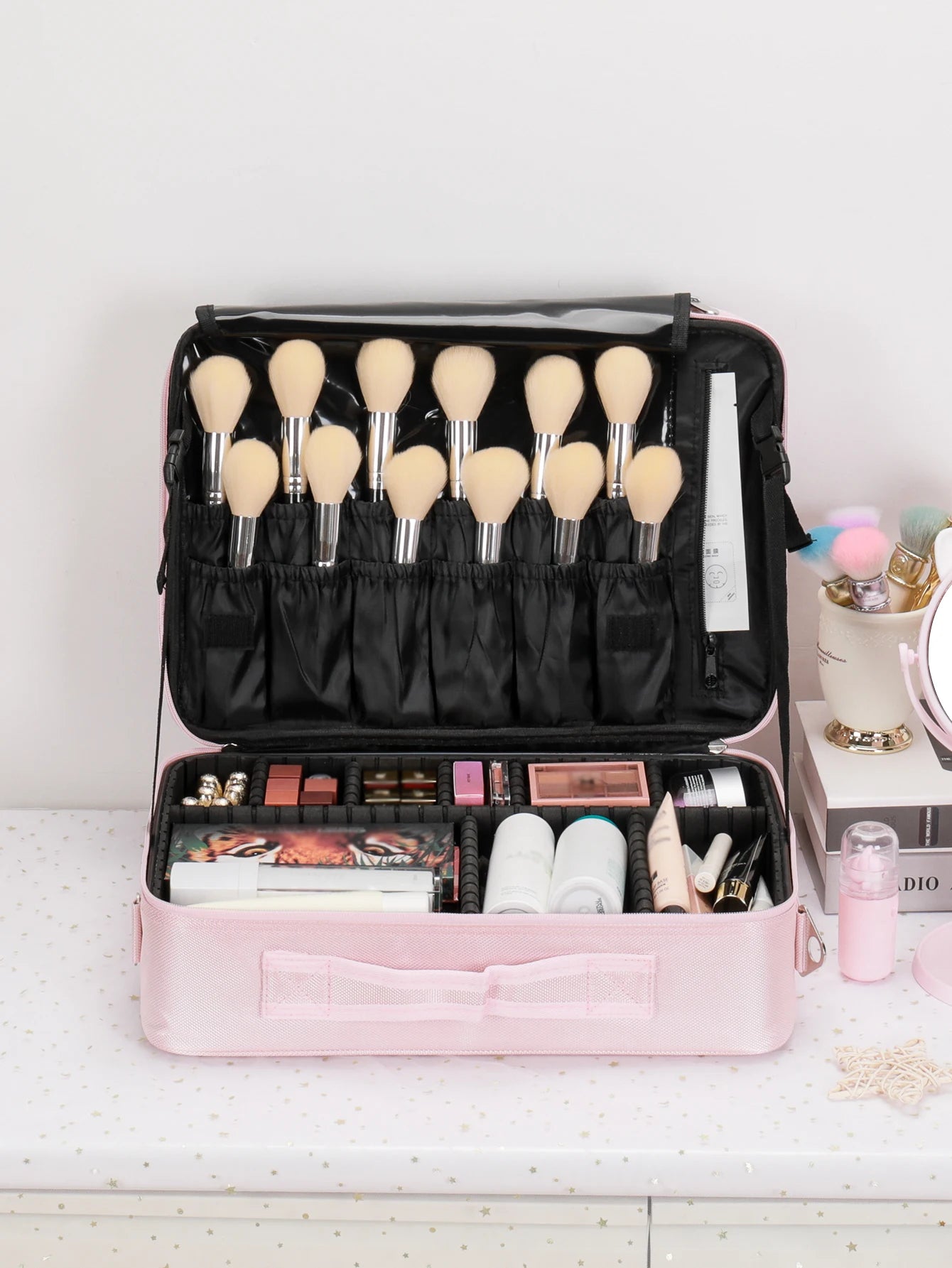 Travel Makeup Bag Makeup Train Cases Professional Lipstick Organizer with Shoulder Strap Adjustable Dividers for Cosmetics Makeu